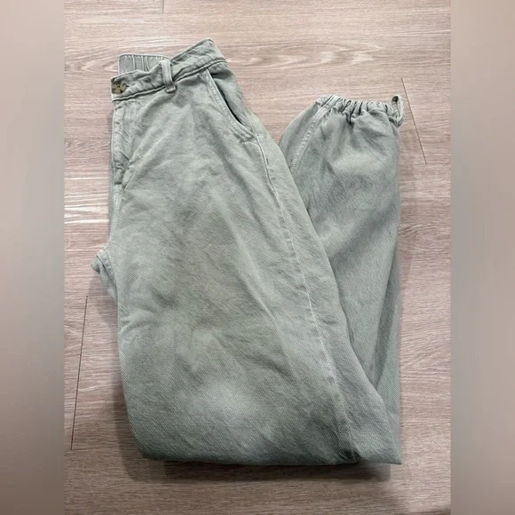 Zara Women’s Green Jogger Style Pants - Picture 2 of 5